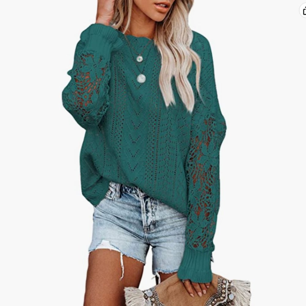 Lace Crochet Long Sleeved Crewneck Sweater Small NEVER BEEN WORN